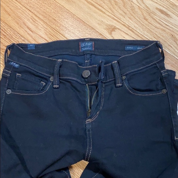 Citizens of Humanity Slick Skinny Leg Like New - Picture 4 of 4